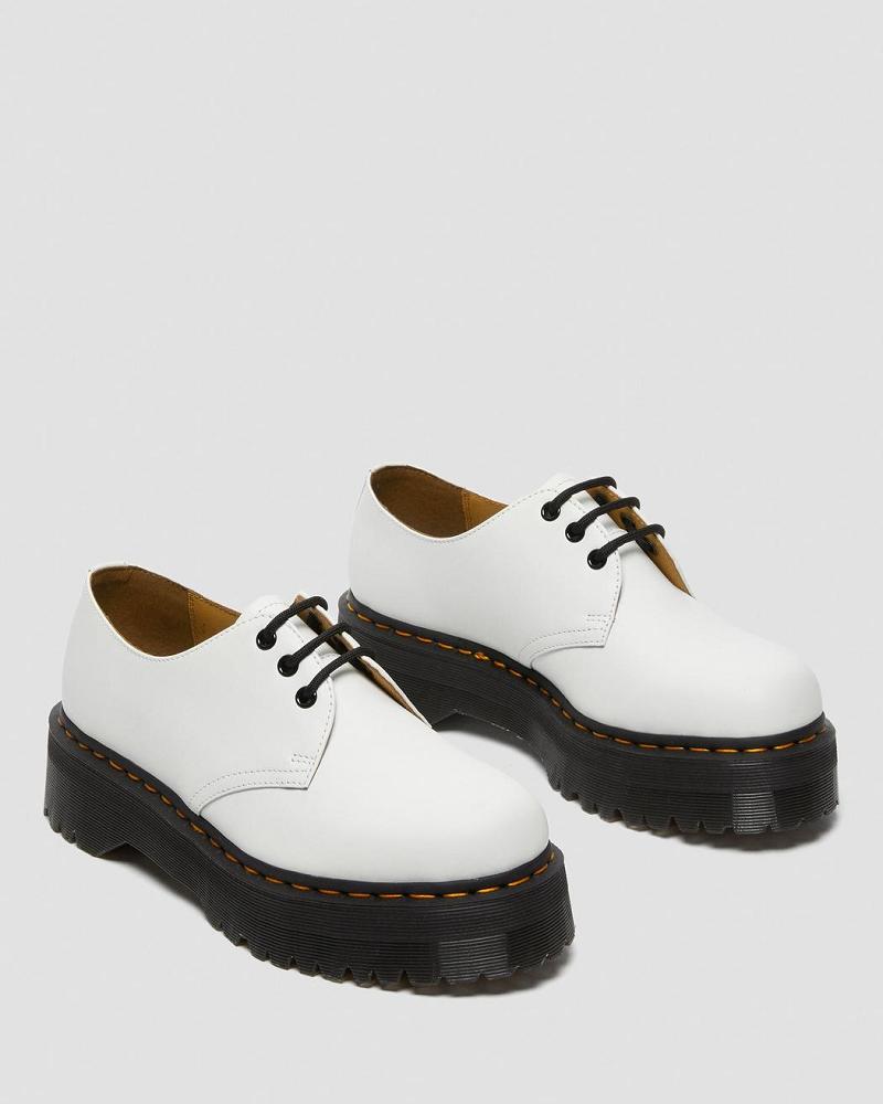 White Men's Dr Martens 1461 Smooth Leather Platform Shoes | CA 623FDN